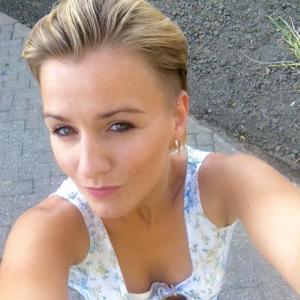 Sharlene_Zoekt (31) uit Zuid-Holland