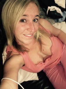Rozelip (49) uit Gelderland