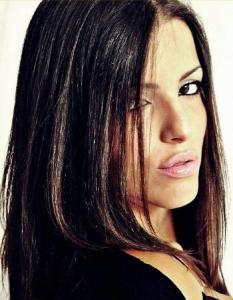 Idaly (19) uit Zuid-Holland