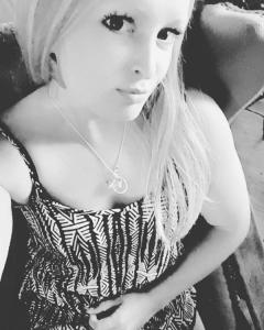 Dimphy (34) uit Utrecht