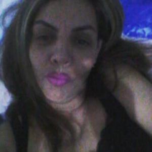 Eveline (50) uit Zuid-Holland