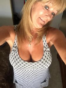 Margreett (69) uit Noord-Brabant