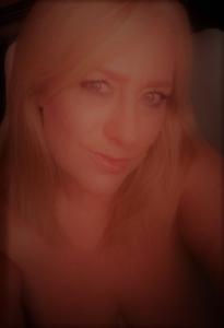 Irmiee (64) uit Utrecht