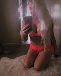 Melissiea (37) uit Antwerpen (BE)