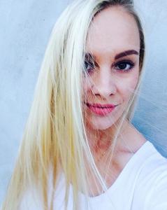 Noompje (19) uit Zuid-Holland