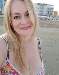 SanneK (50) uit Drenthe