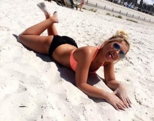 Biatch (19) uit Oost-Vlaanderen (BE)