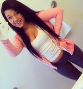 Ella (19) uit Vlaams-Brabant (BE)
