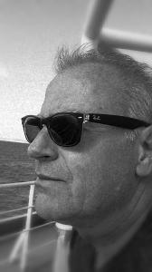 Dinny65 (60) uit Utrecht
