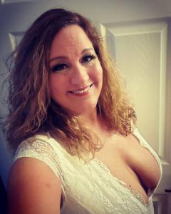 Iris (53) uit Noord-Brabant