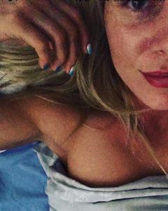 NakedGirl